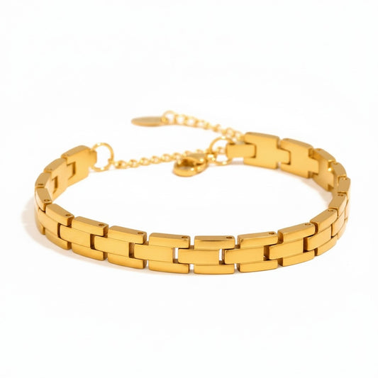 PRO RAY gold geometric link chain bracelet, minimalist design, adjustable length.