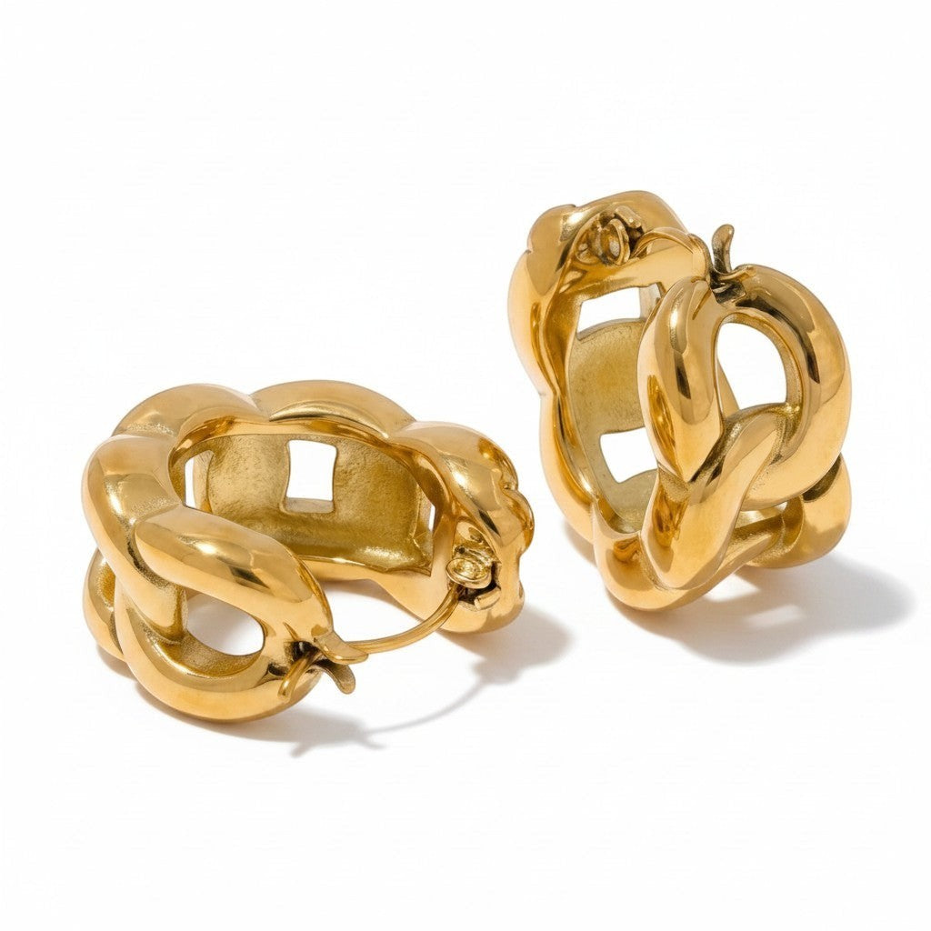 PRO RAY gold chunky chain-inspired hoop earrings with a bold sculptural design and polished finish.